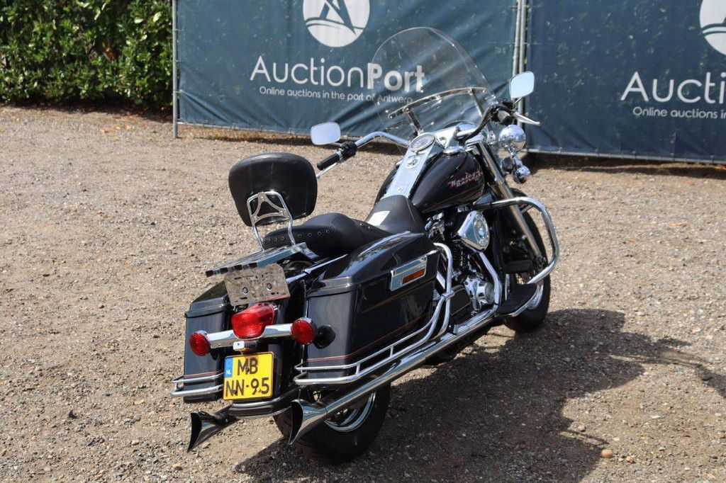 Harley-Davidson FLHR ROAD KING Petrol 68hp 2000