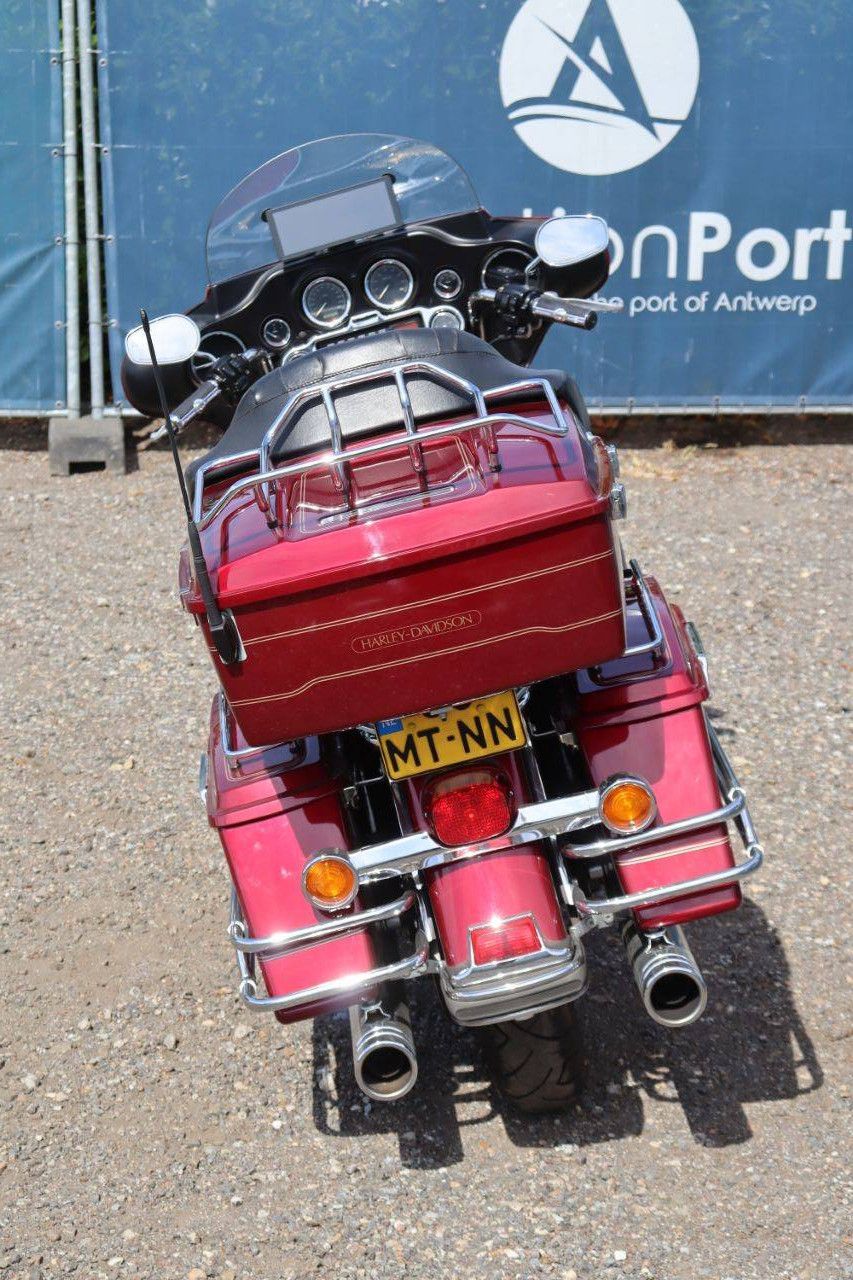 Harley-Davidson FLHTC Benzin 67 PS 2004