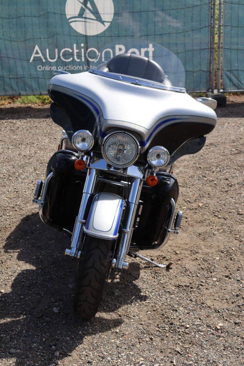 Harley-Davidson FLHTCUSE4 Petrol 94hp 2009