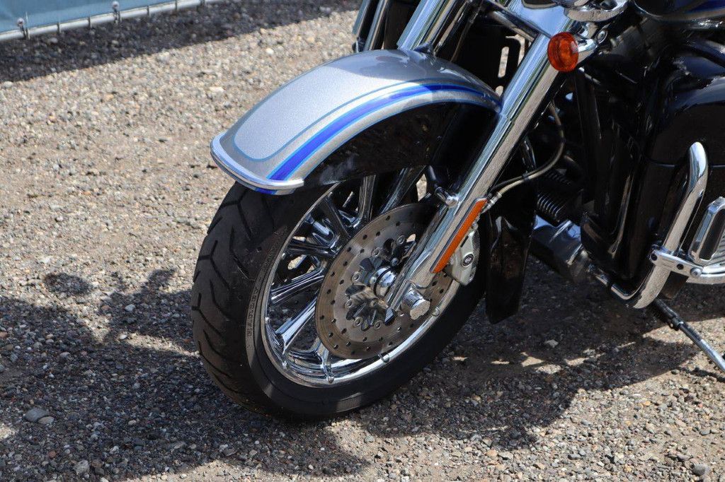 Harley-Davidson FLHTCUSE4 Petrol 94hp 2009