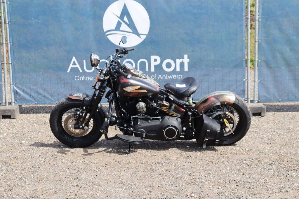 Harley-Davidson FLSTSB Benzin 74 PS 2008