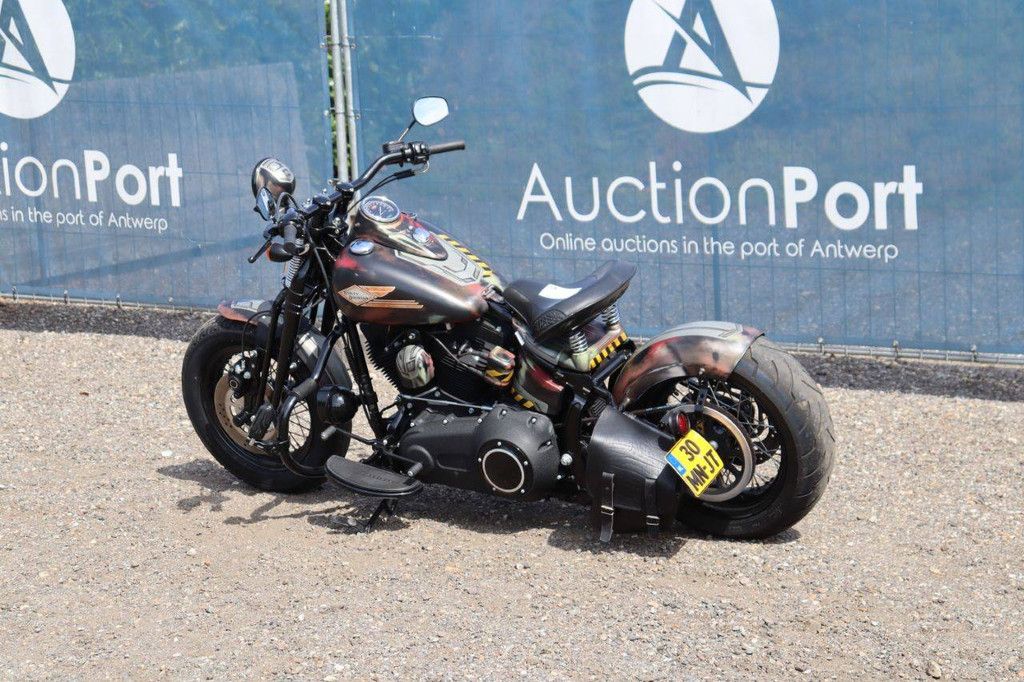 Harley-Davidson FLSTSB Benzin 74 PS 2008