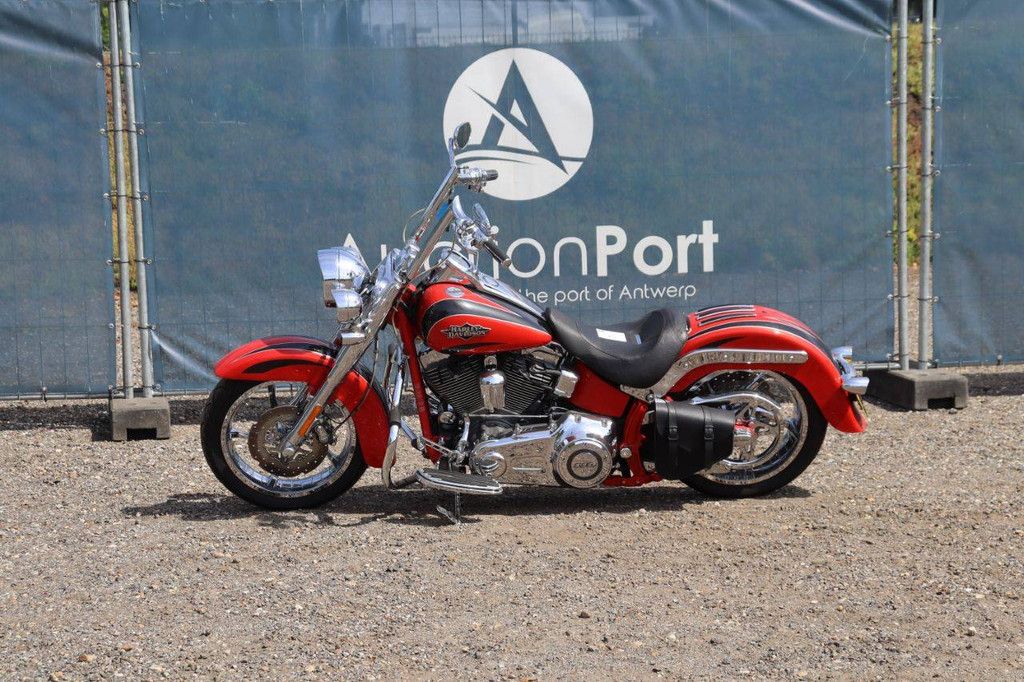 Harley-Davidson FLSTSE2 Petrol 83hp 2011