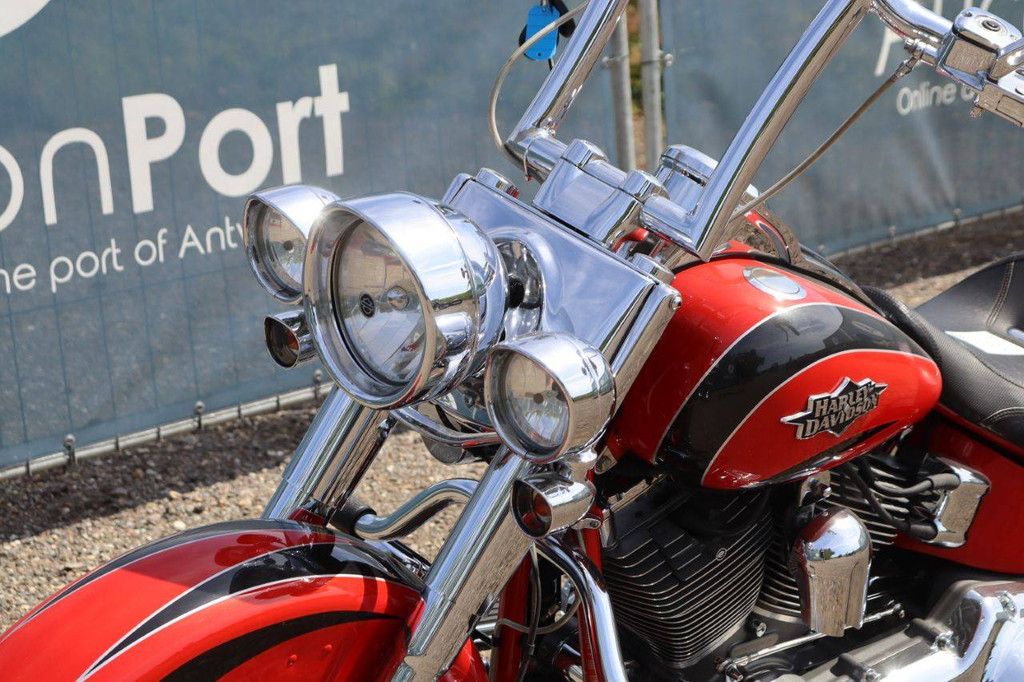 Harley-Davidson FLSTSE2 Petrol 83hp 2011