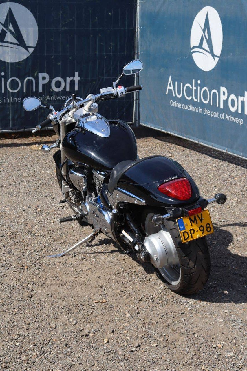Suzuki VZ1500 Benzine 80pk 2009