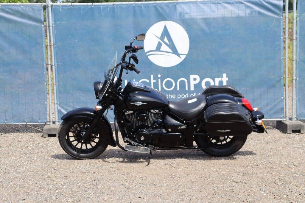 Suzuki VL800B Petrol 53hp 2015