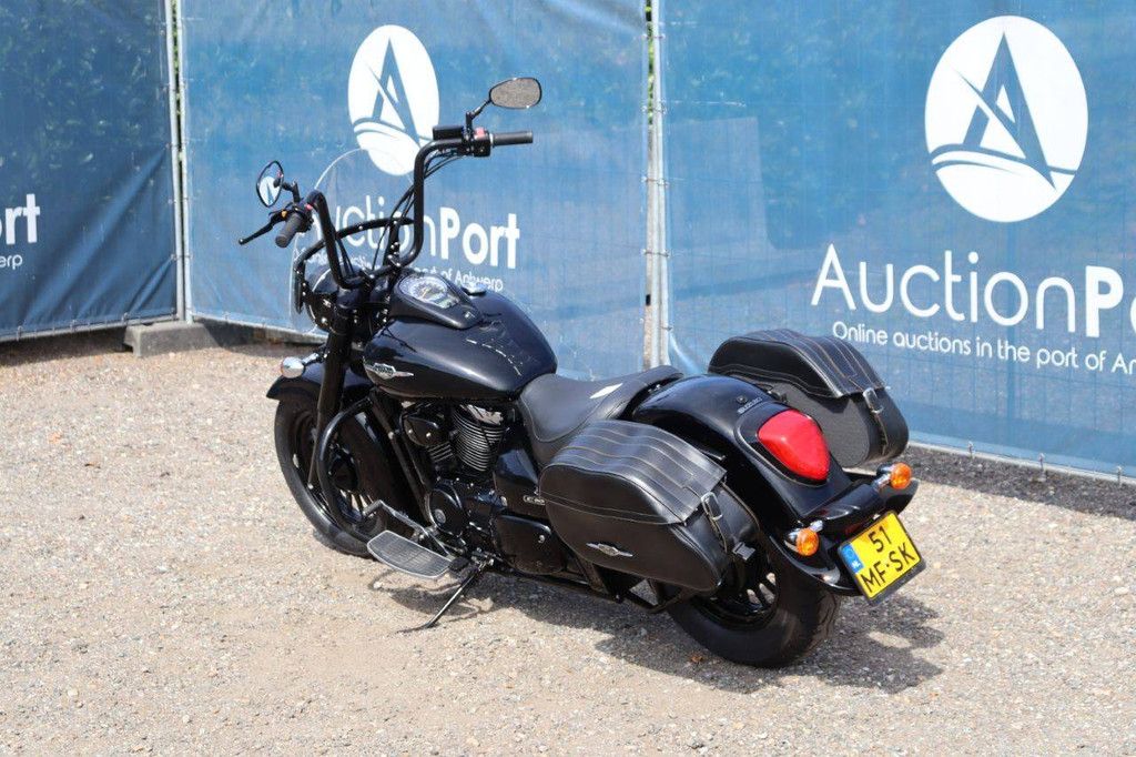 Suzuki VL800B Petrol 53hp 2015