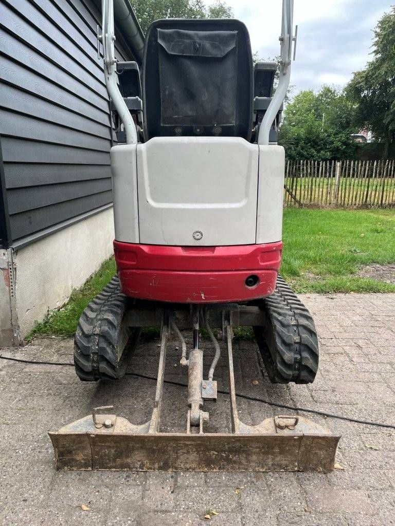 Minigraver Takeuchi TB210R Diesel 8.7kW 2017