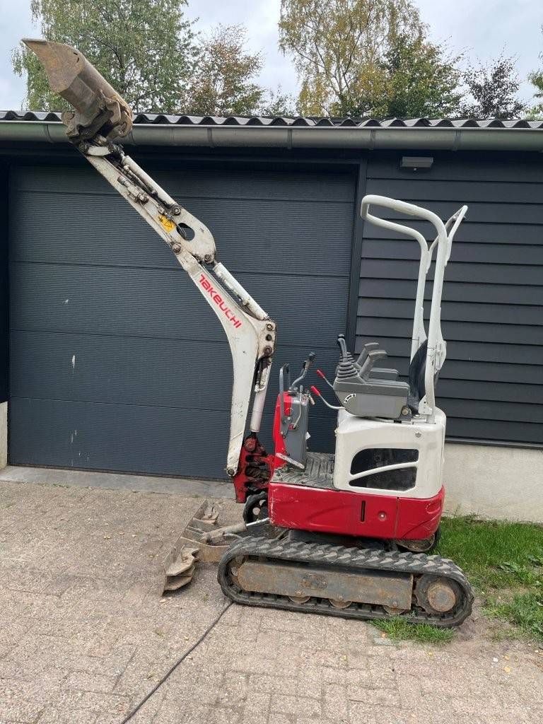 Minigraver Takeuchi TB210R Diesel 8.7kW 2017
