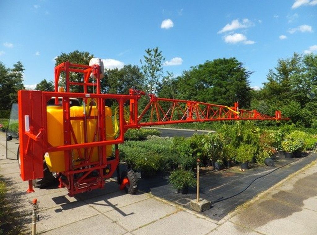 Tad len 11 meter