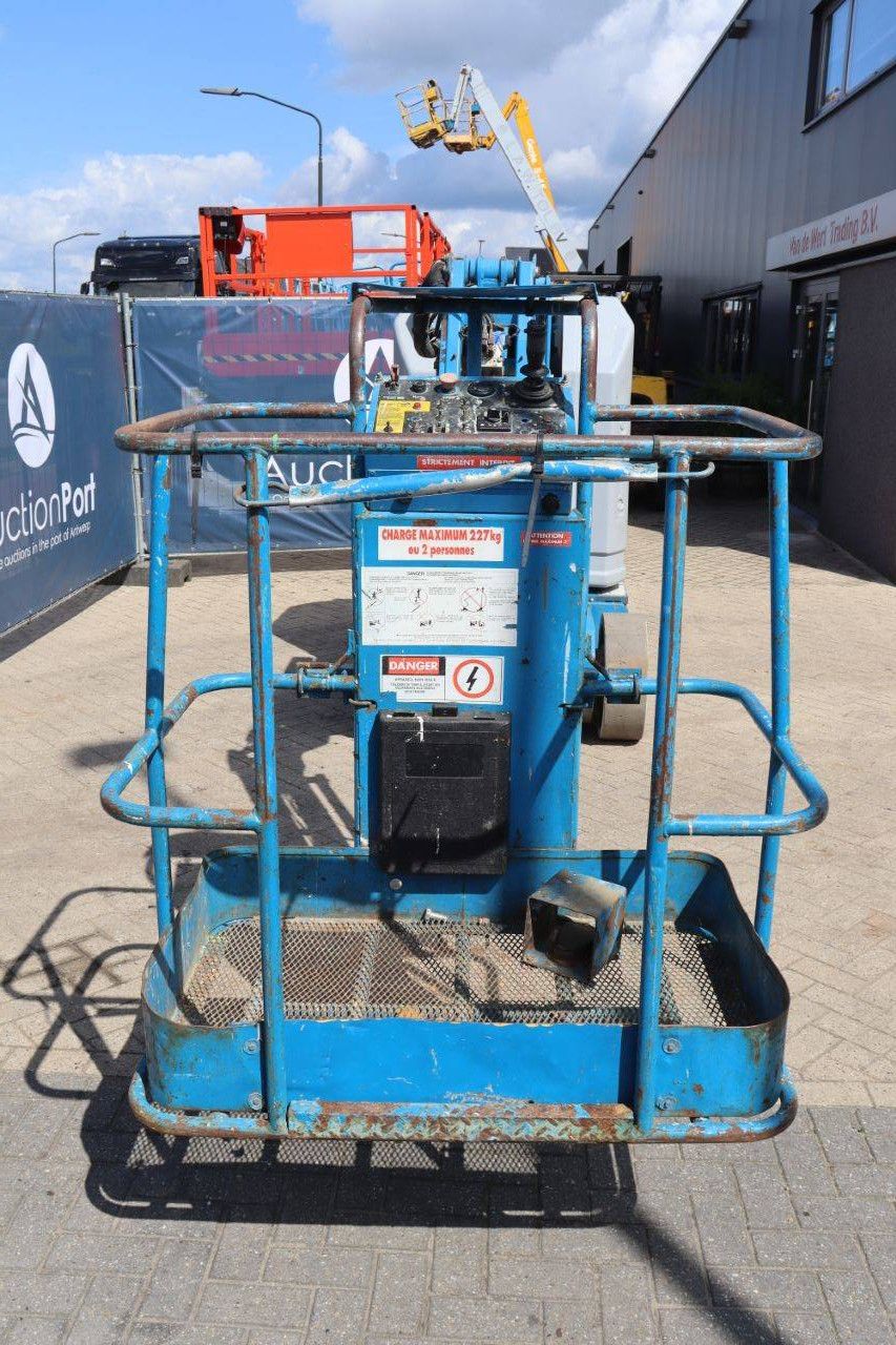 Genie Z-30-N Electric Articulating Boom Lift 11.14m 1996