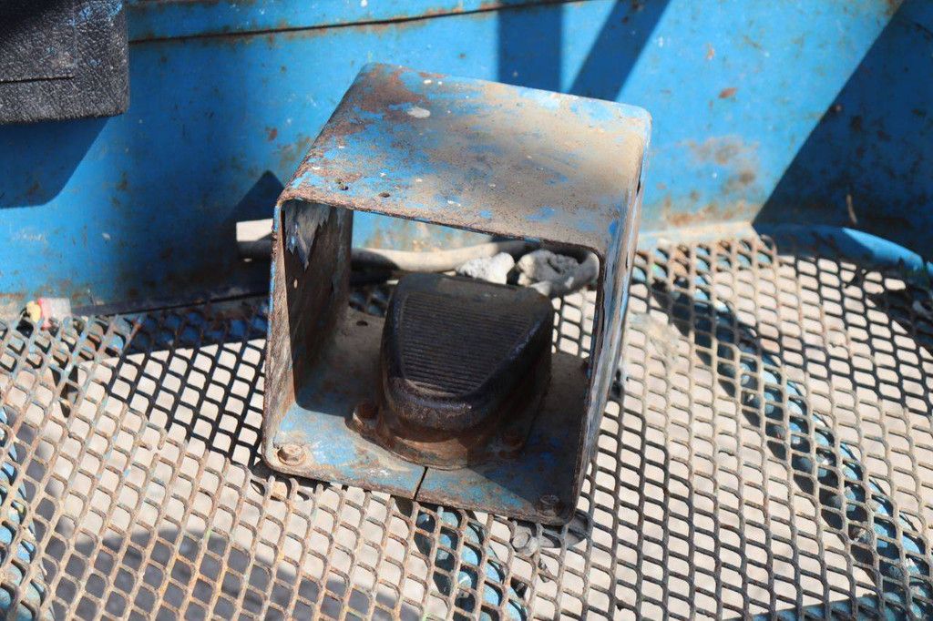 Genie Z-30-N Electric Articulating Boom Lift 11.14m 1996