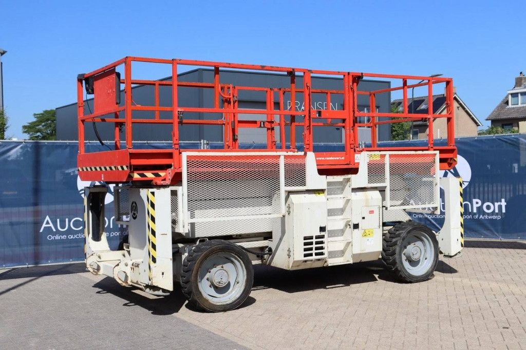 Scherenhebebühne Genie GS-3390RT Diesel 2013