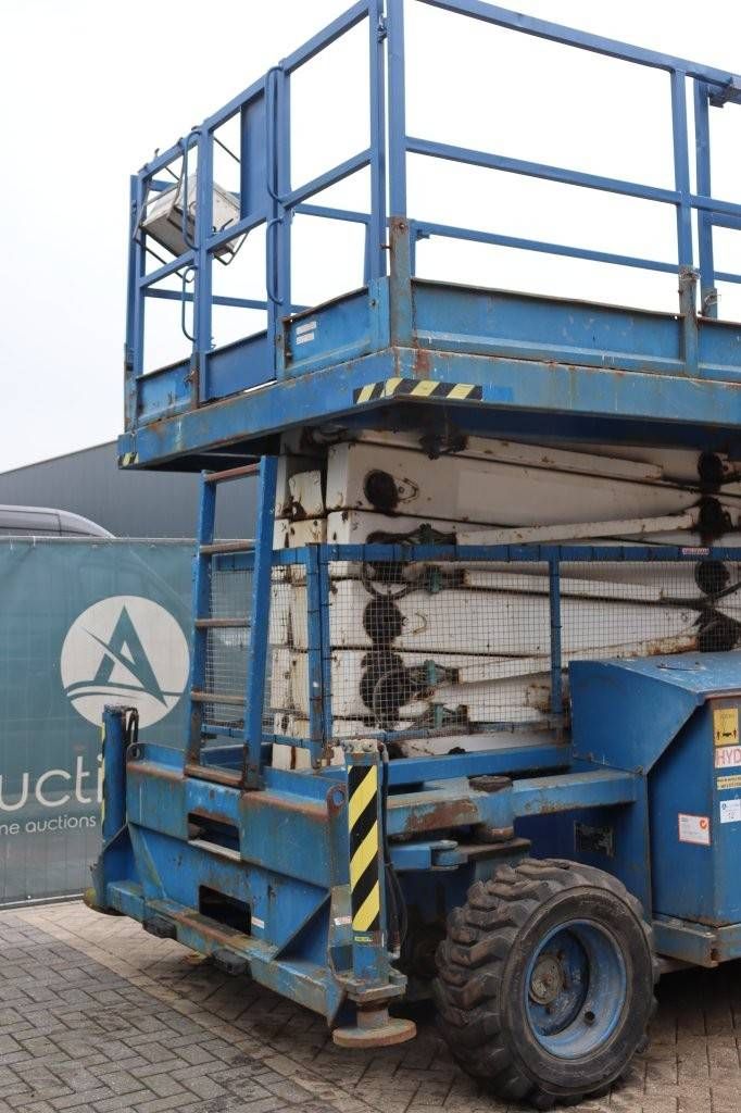 Scissor lift Holland Lift COMBISTAR Diesel 21.5m 2003