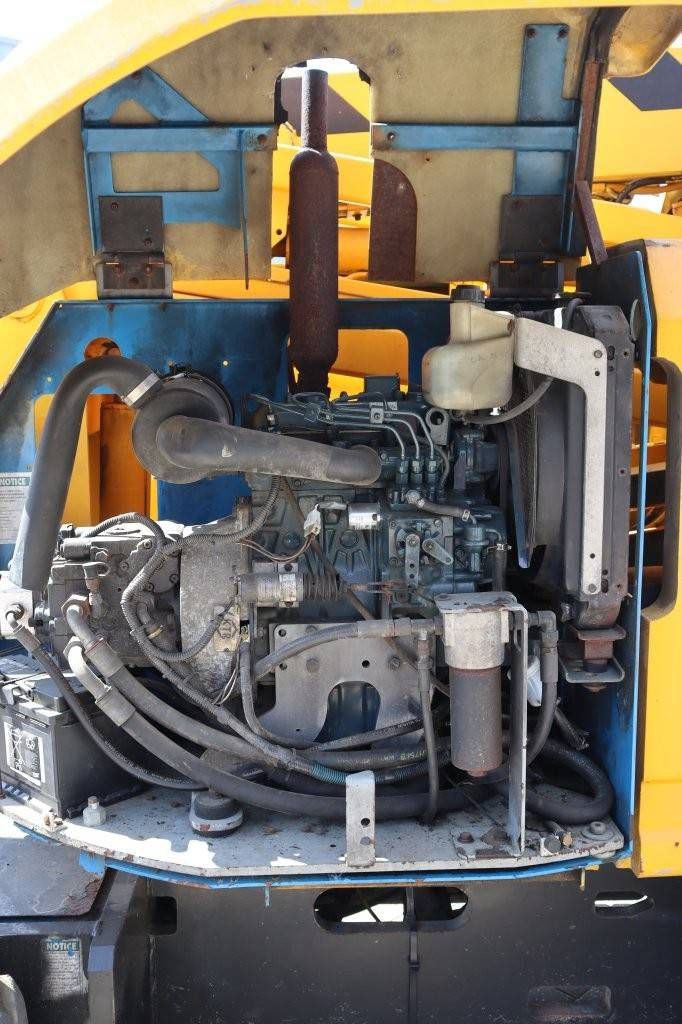 Genie Z-34/22 Diesel 12.52m Articulated Boom Lift 2002