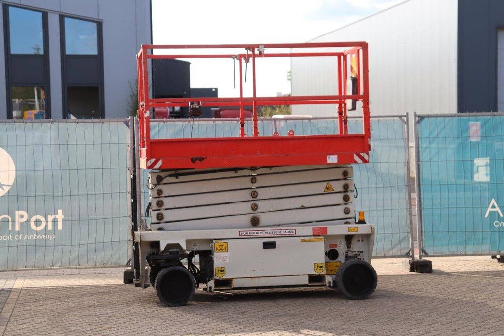 Scissor lift Holland Lift EcoStar HL-11812 Electric 13.8m 2013