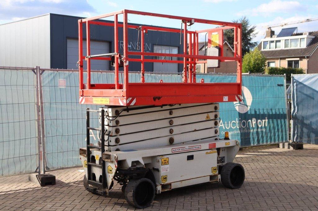 Scissor lift Holland Lift EcoStar HL-11812 Electric 13.8m 2013