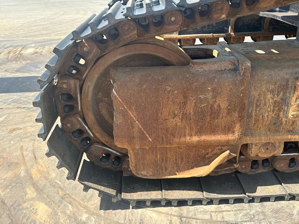 Caterpillar 352F