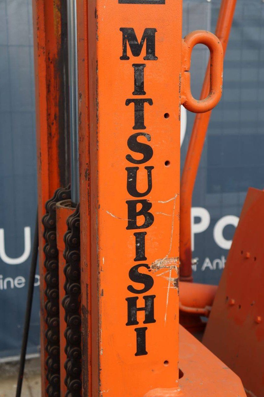 Gabelstapler Mitsubishi FD25 Diesel 2500kg
