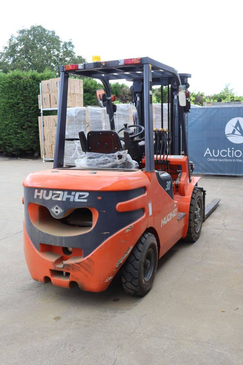 Forklift Huahe 30 Diesel 4.5m