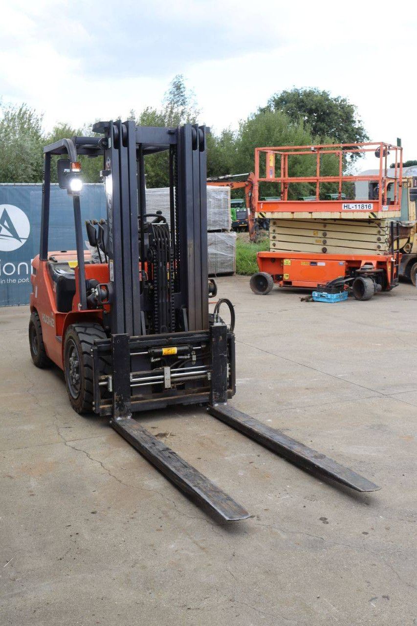 Forklift Huahe 30 Diesel 4.5m