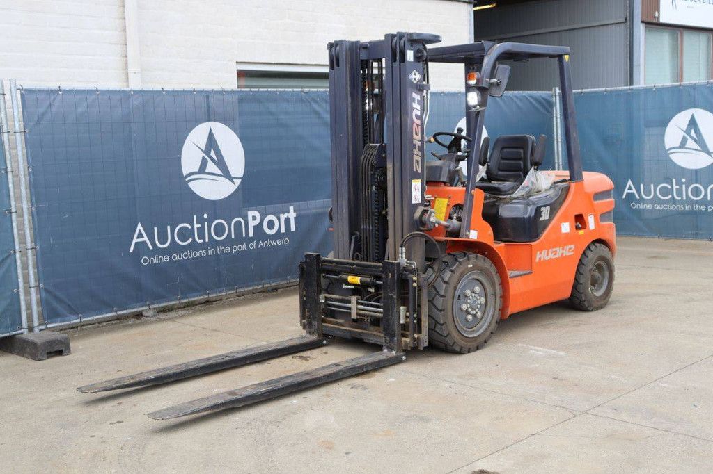 Forklift Huahe 30 Diesel 4.5m