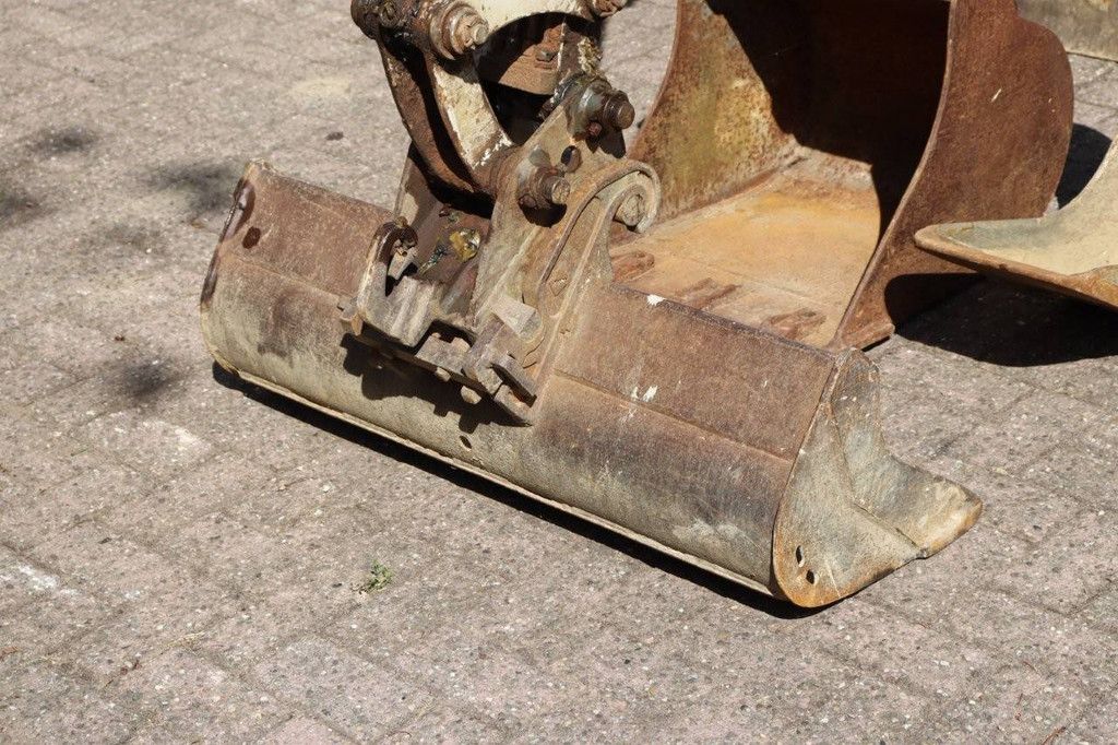 Mini excavator Takeuchi TB016 Diesel 2009
