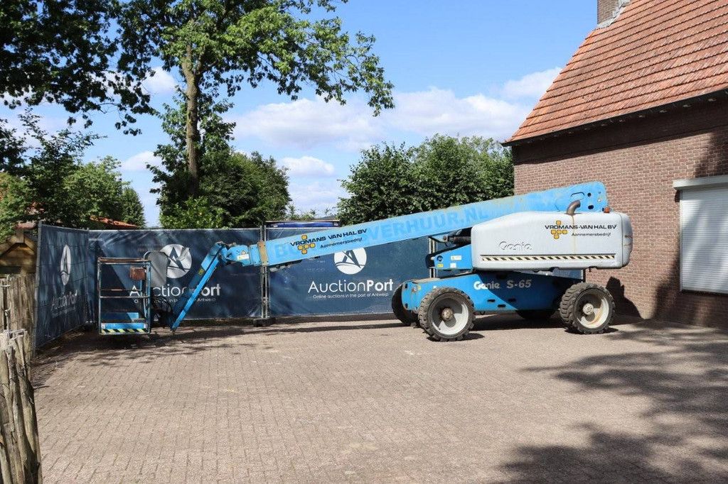 Genie S-65 Diesel Telescopic Boom Lift 2005