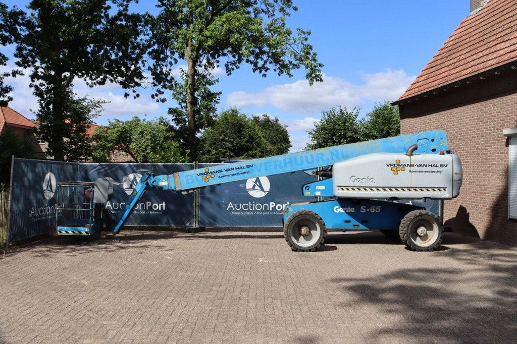 Genie S-65 Diesel Telescopic Boom Lift 2005