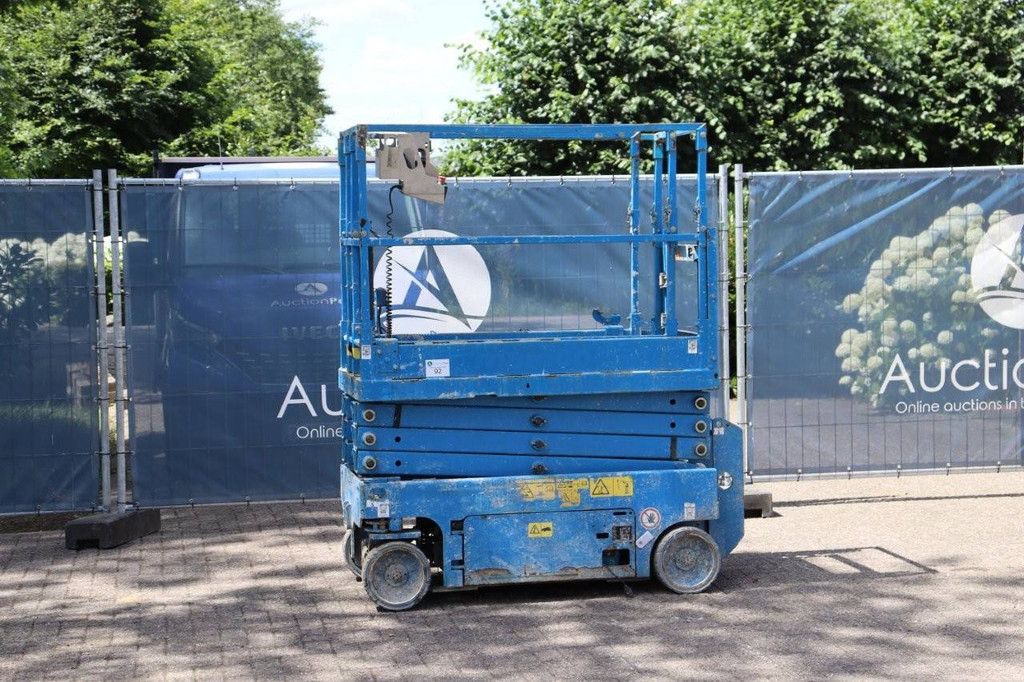 Scissor Lift Genie GS-1932 Electric 2014