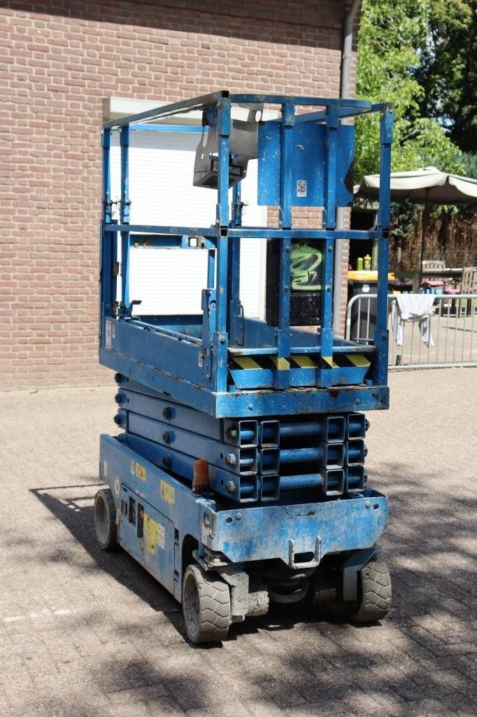 Scissor Lift Genie GS-1932 Electric 2014