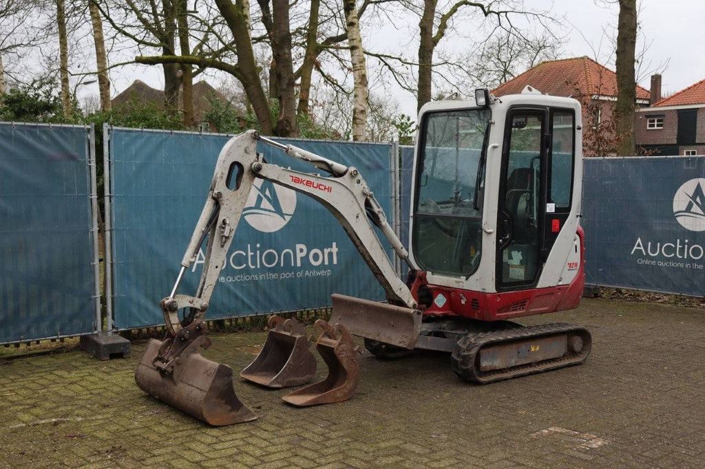 Mini excavator Takeuchi TB216 Diesel 2014