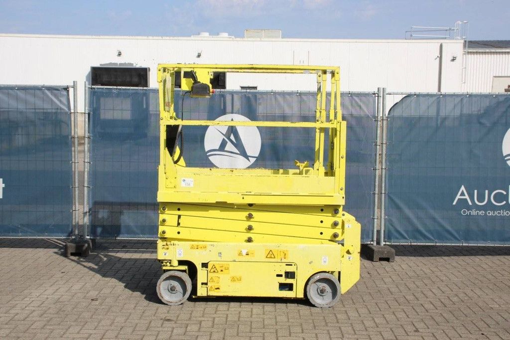 Scissor Lift Genie GS-1932 Electric 7.79m 2008