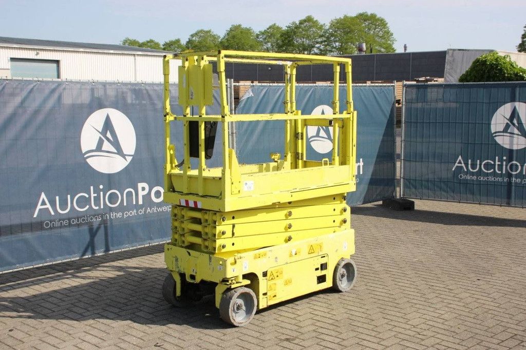 Scissor Lift Genie GS-1932 Electric 7.79m 2008