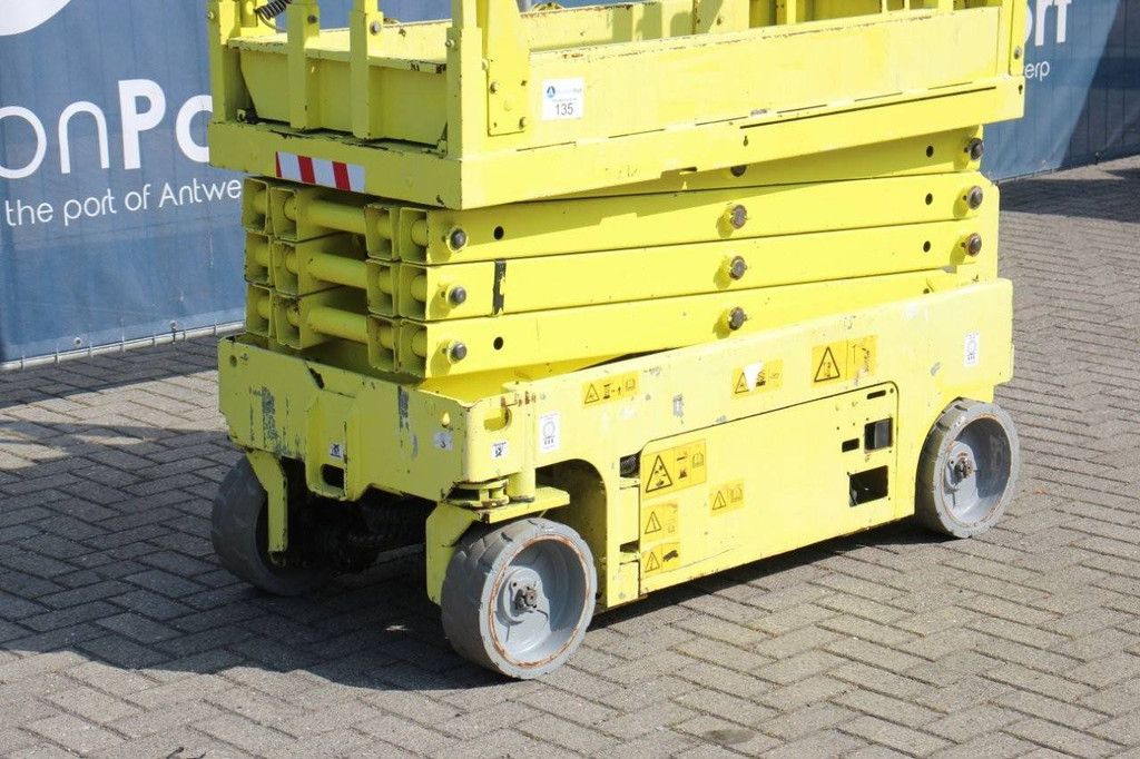 Scissor Lift Genie GS-1932 Electric 7.79m 2008