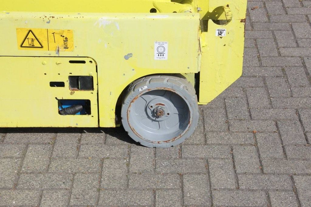 Scissor Lift Genie GS-1932 Electric 7.79m 2008