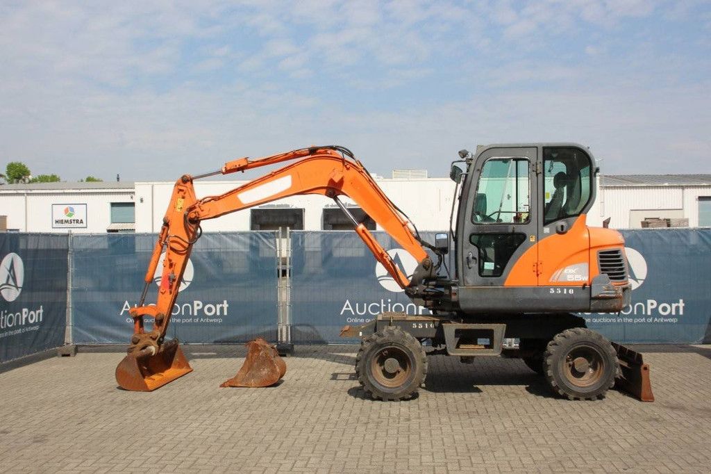 Doosan DX55W Diesel-Mobilbagger 2015