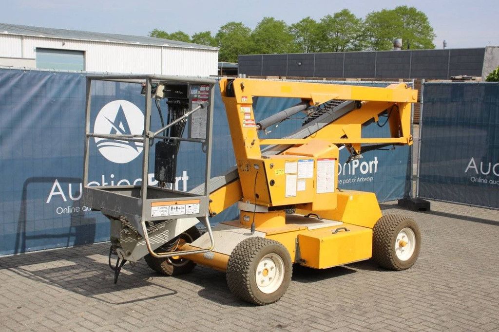 Knikarmhoogwerker Nifty HR12NDE Hybride 12.2m 2011