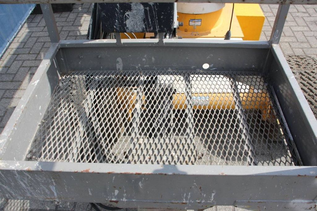 Knikarmhoogwerker Nifty HR12NDE Hybride 12.2m 2011