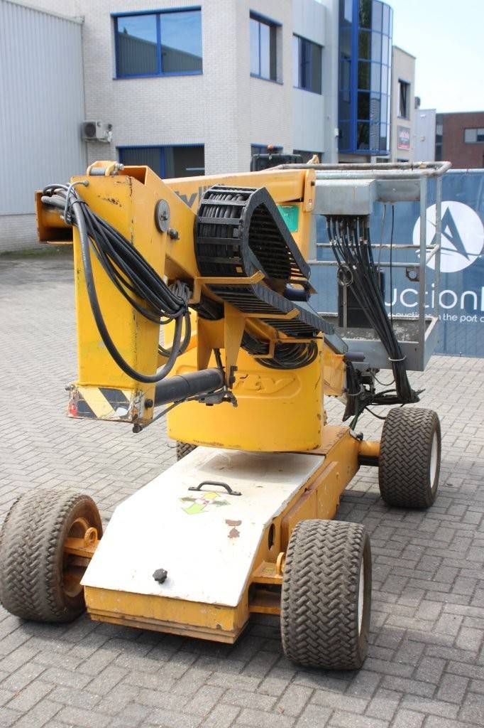 Nifty HR12NE Electric 12.2m Articulated Boom Lift 2011