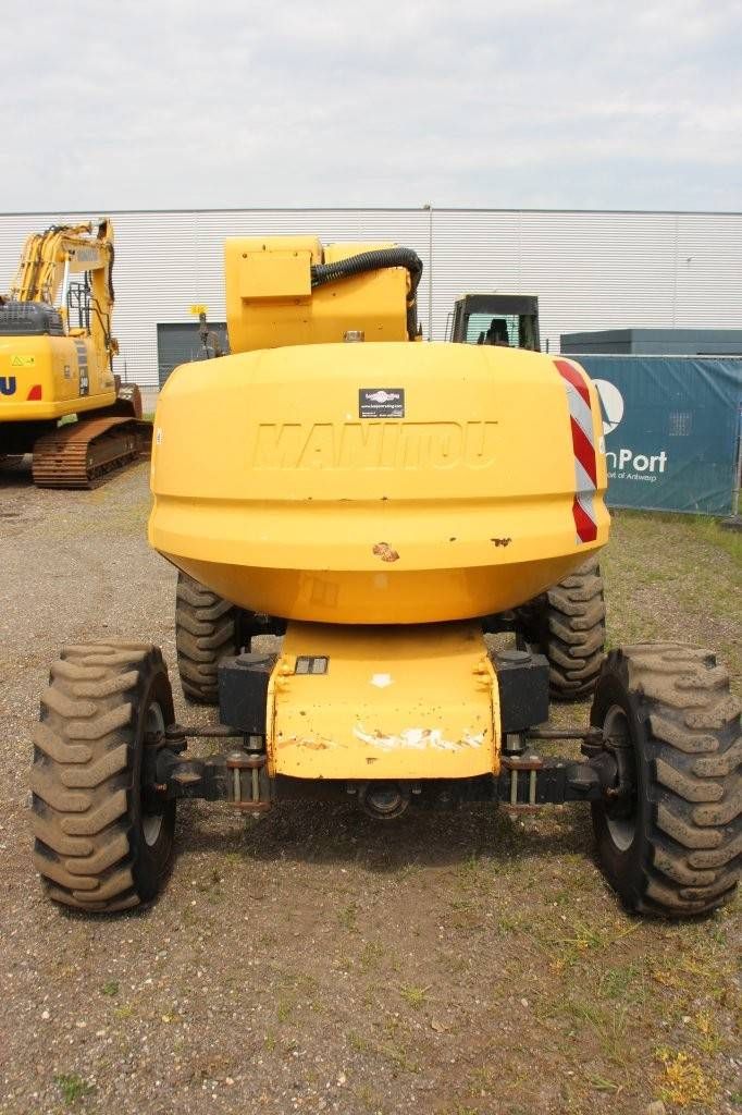 Knikarmhoogwerker Manitou 180ATJ Diesel 4x4x4