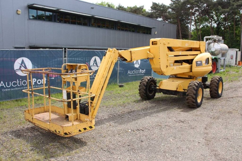 Knikarmhoogwerker Manitou 180ATJ Diesel 4x4x4