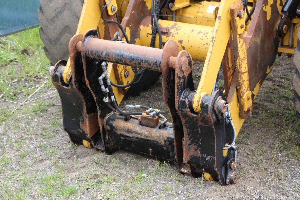 Wheel loader Caterpillar IT14G 2013