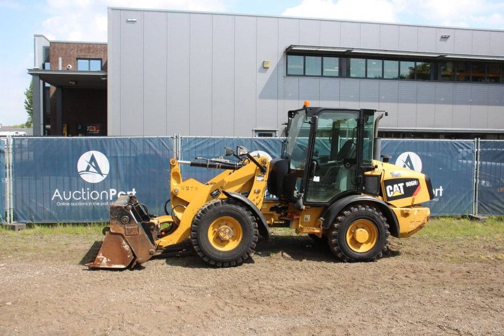 Wheel loader Caterpillar 906H2 Diesel 2015