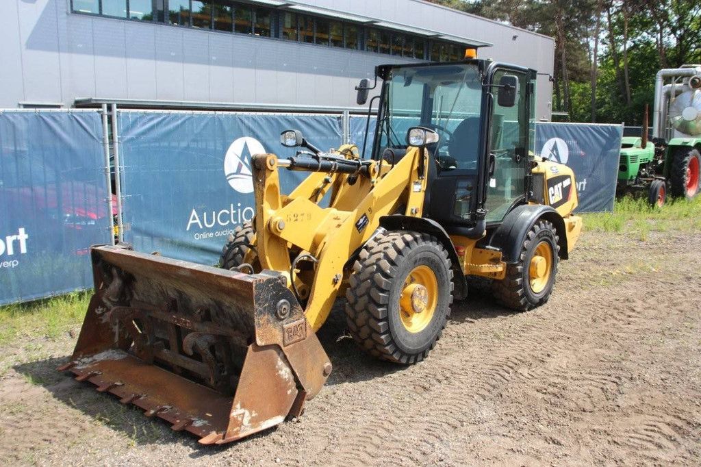 Wheel loader Caterpillar 906H2 Diesel 2015