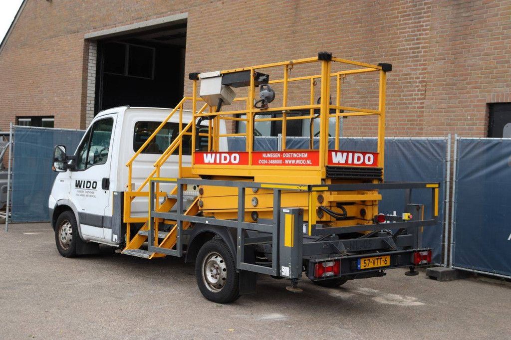 Autohoogwerker Iveco 35S14 Diesel 136pk 2008 met schaarlift Custers 8m