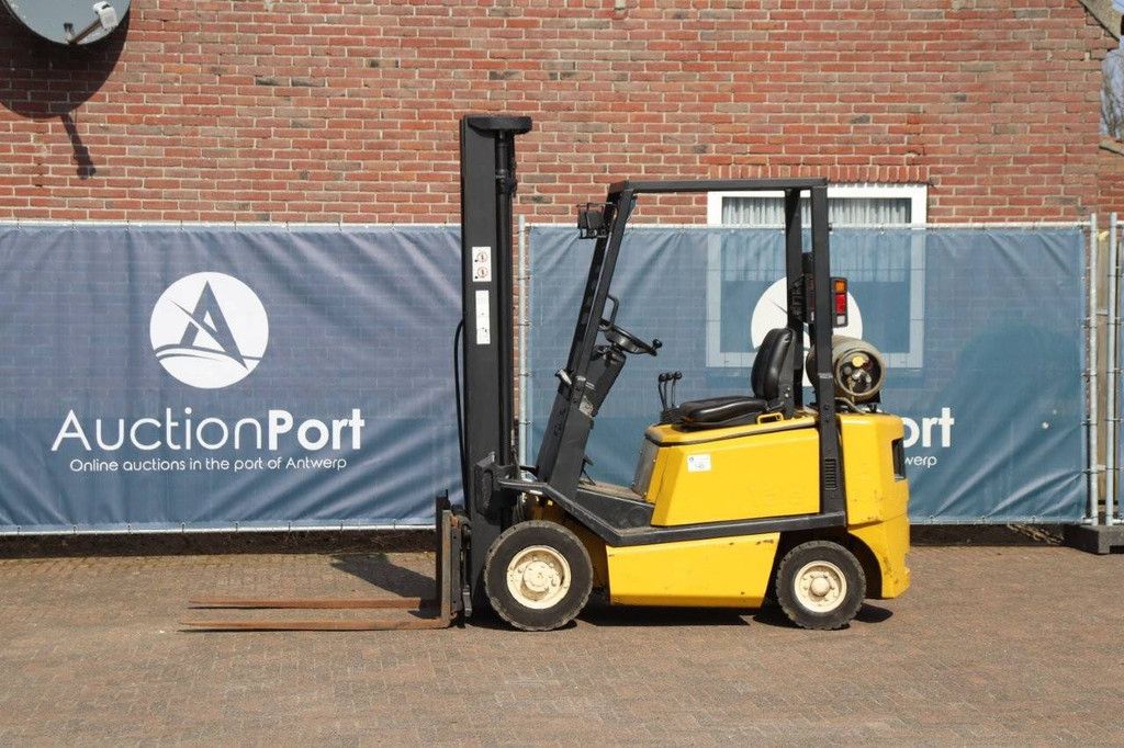 Forklift Yale GLP16AF2025 LPG 1570kg 4.5m 2001