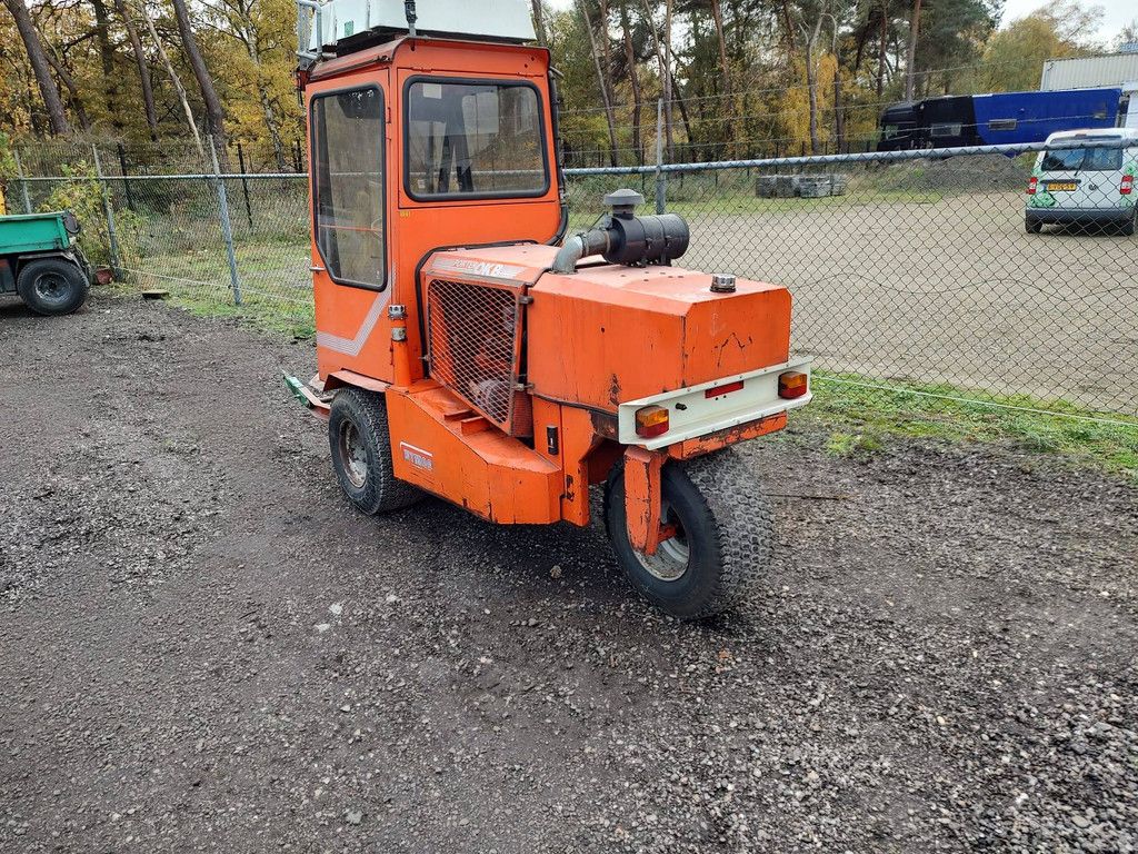 Tool carrier Nimos Diesel