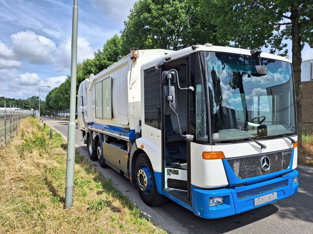 Vuilniswagen Mercedes Econic Diesel 2009