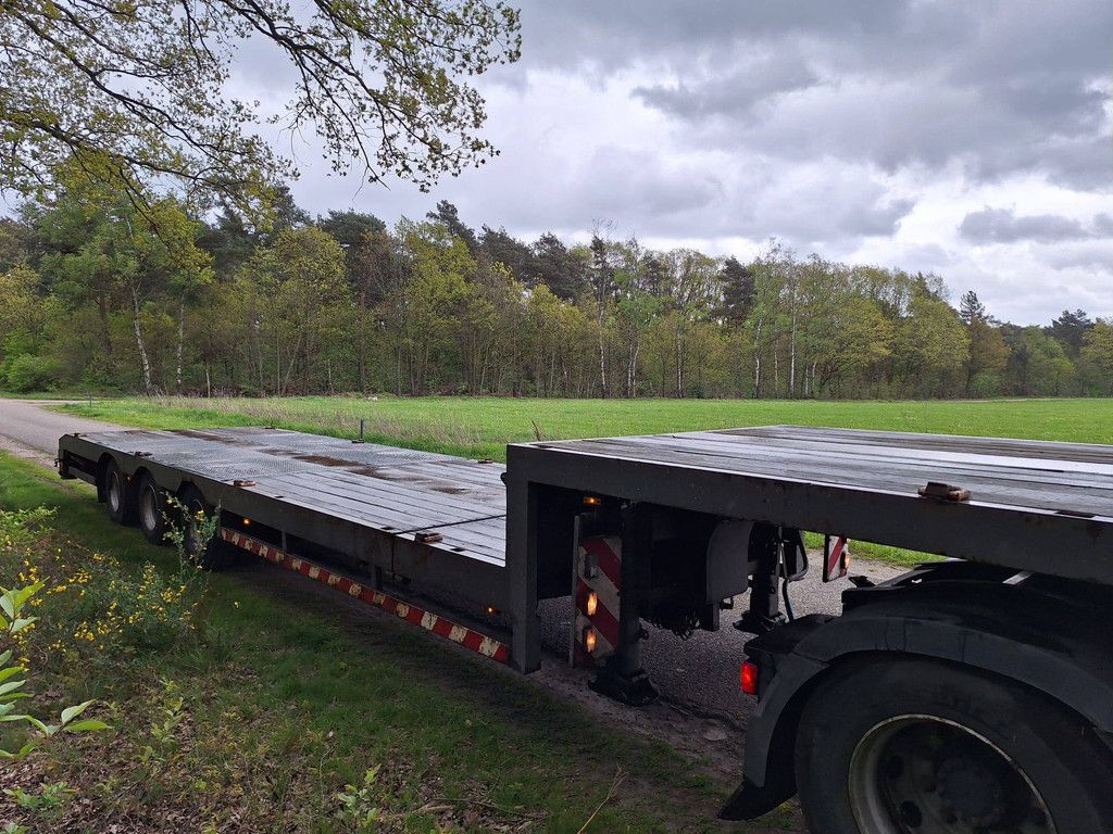 Semi-Low Loader Lintrailers 3 LSDU 18-27 2002